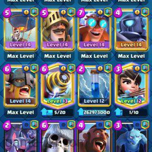 ROYALE LVL39 WITH 9MAXED CARD