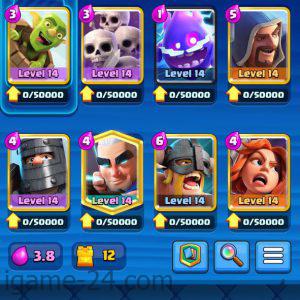 ROYALE LEVEL37 WITH 10MAXED CARD
