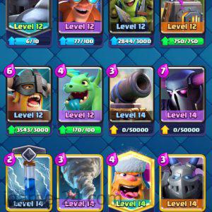 ROYALE LEVEL37 WITH 10MAXED CARD